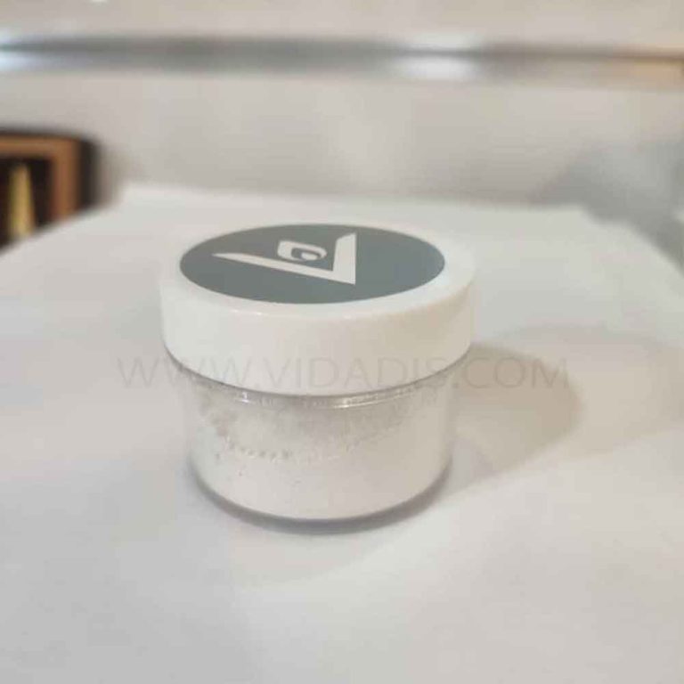 سفید شاین دار