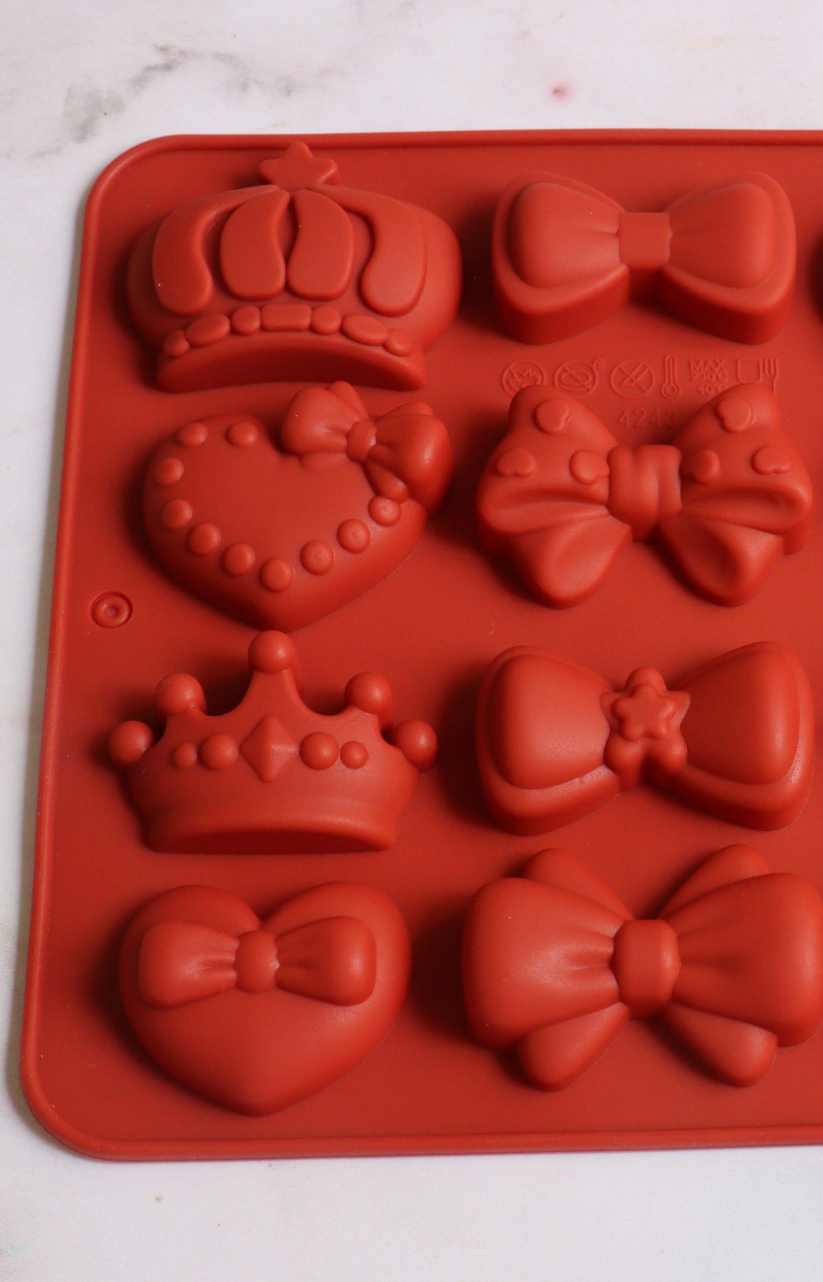 قالب سیلیکونی ورقه ای ست قلب و تاج و پاپیون