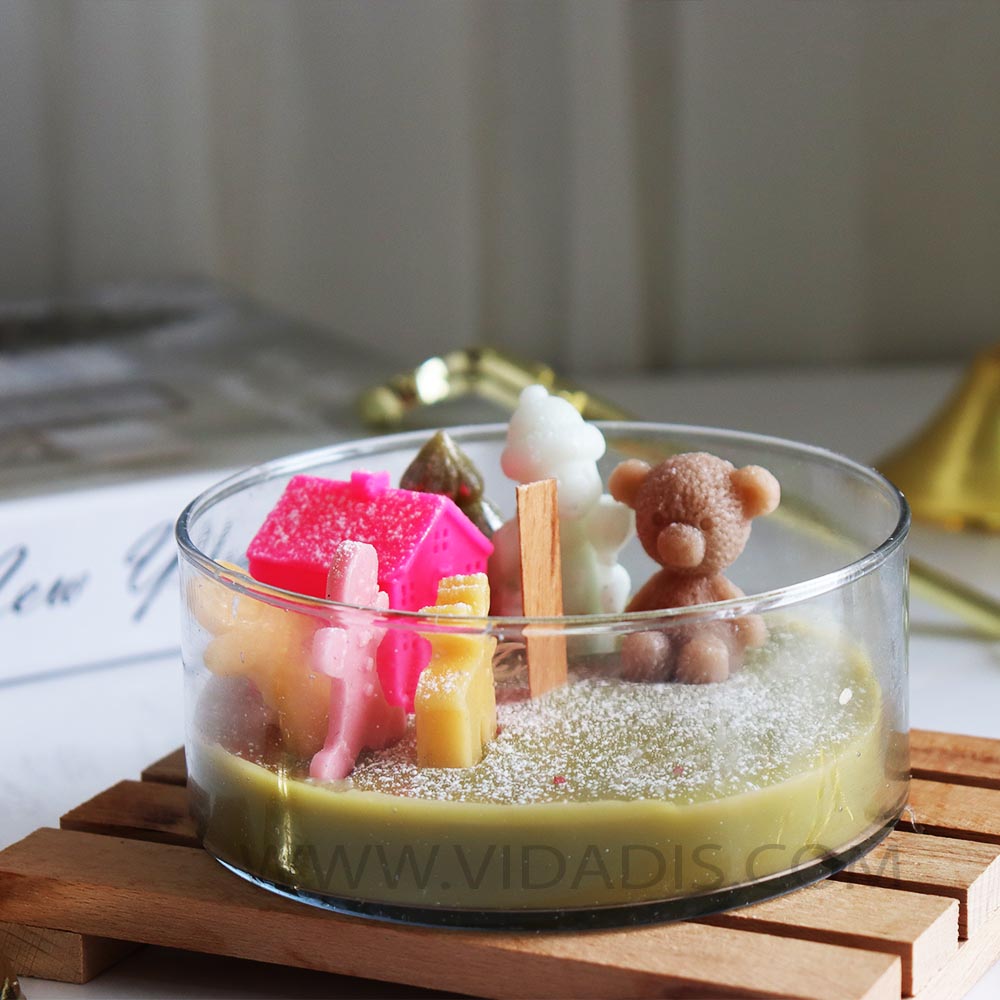 نمونه کار شمع شیشه ای معطر هنرجوی دوره شمع سازی حضوری ویدادیس در تهران